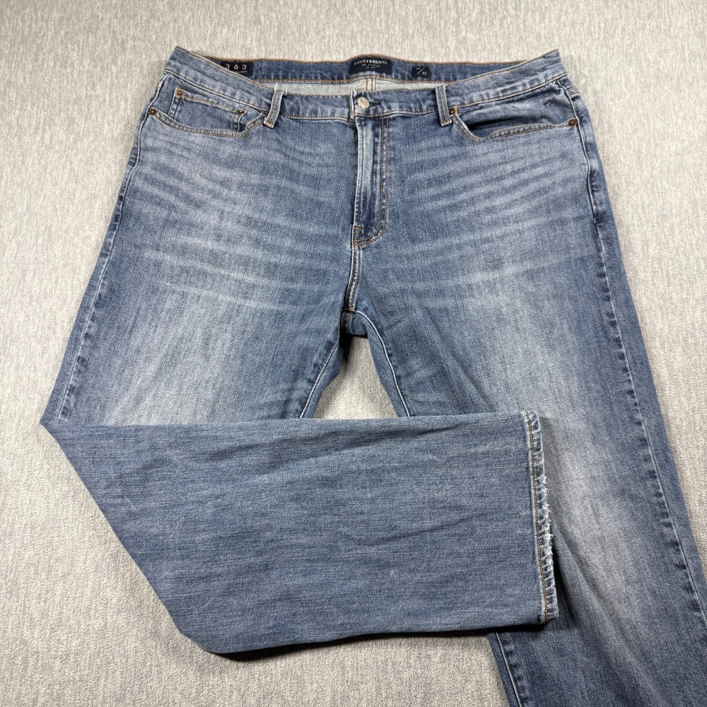 Lucky Brand 363 Vintage Straight Leg Mens Jeans 38x32 Blue Medium Wash Denim